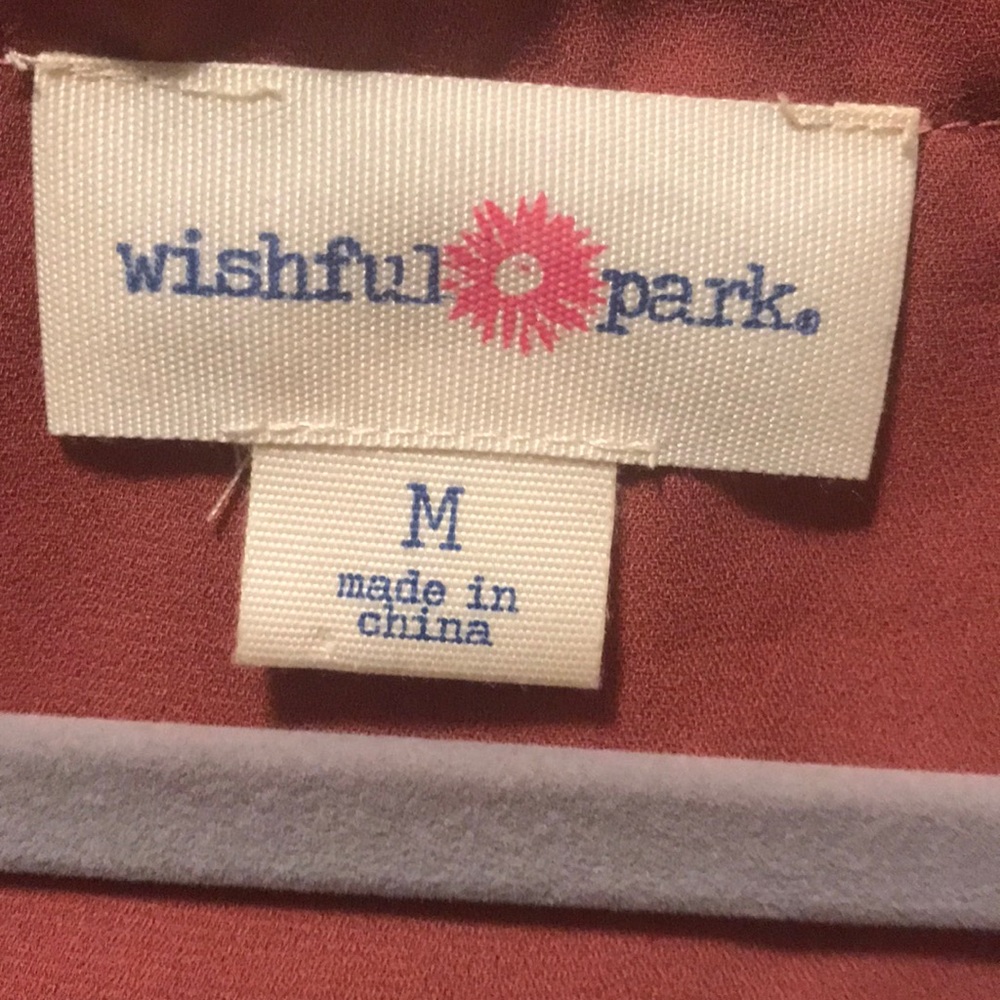 blouse - Picture 2 of 5